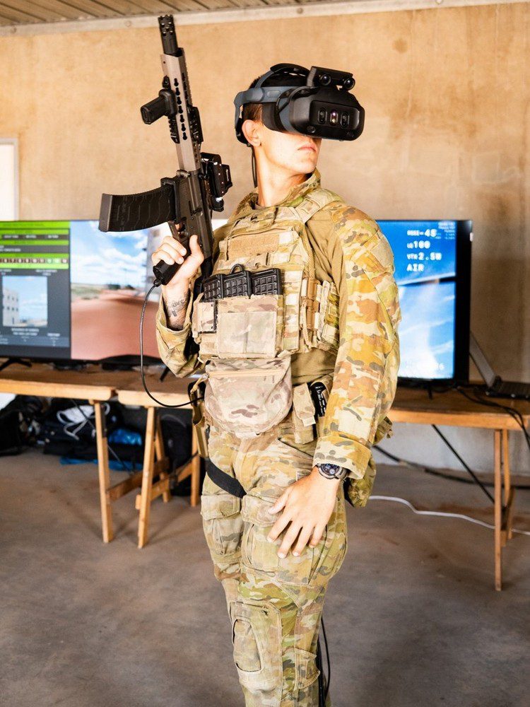 Operator training on INTERCEPTOR with the gas-recoiling training weapon